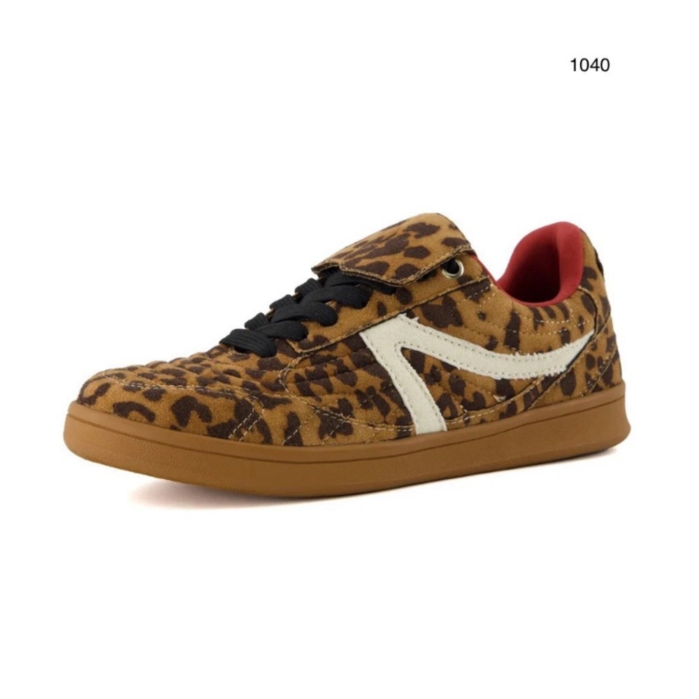 New🌿Cushionaire Memory Foam Astro Leopard Shoes